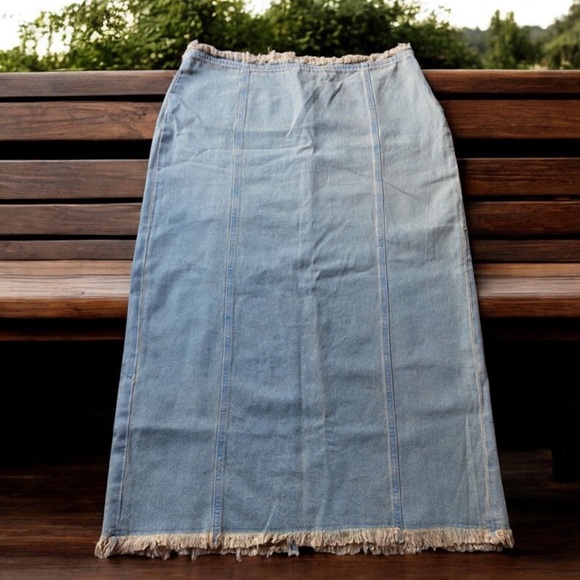 H&M denim skirt maxi fringed long slit western cowgirl light blue Sz 20 Women - Picture 1 of 10